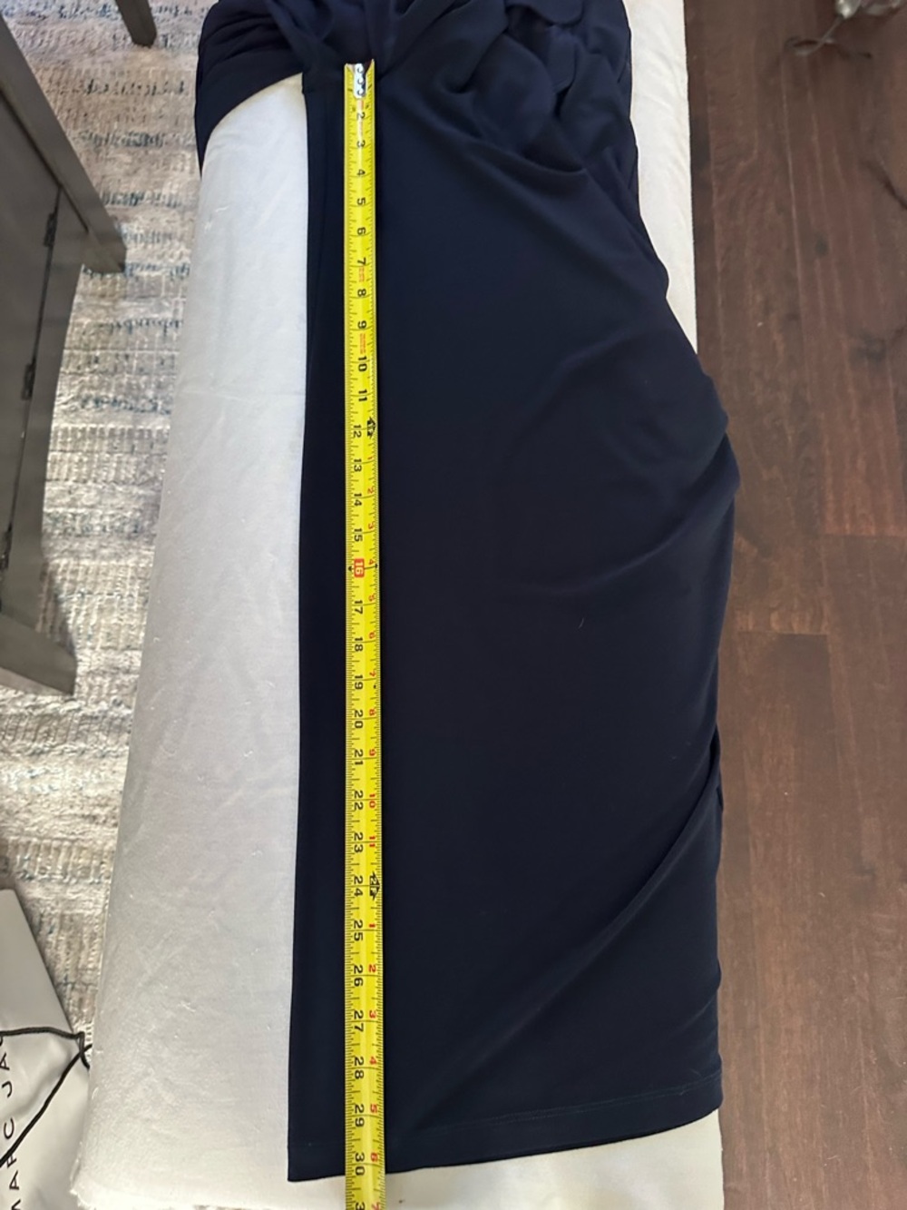 Vince Camuto Navy Sleeveless Jumpsuit Cowl Neck Elastic Waist Wide Leg Pants L - Picture 9 of 12